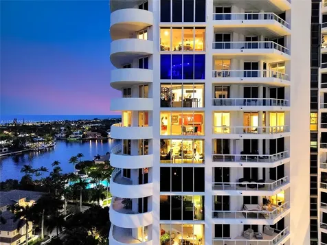 21200 Point Place Aventura FL 33180