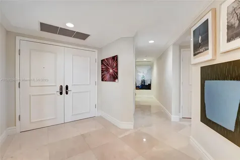 21200 Point Place Aventura FL 33180
