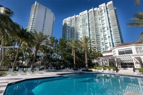 3235 NE 184th Street Aventura FL 33160