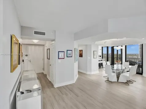 3000 Island Boulevard Aventura FL 33160