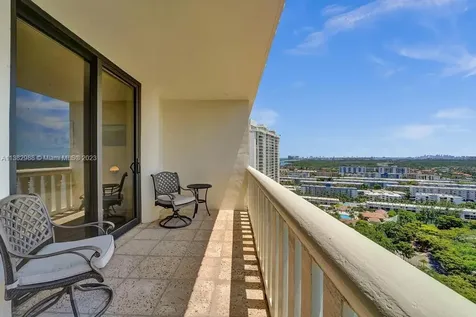3000 Island Boulevard Aventura FL 33160