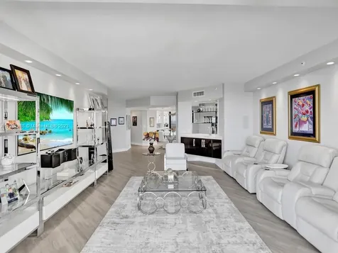 3000 Island Boulevard Aventura FL 33160