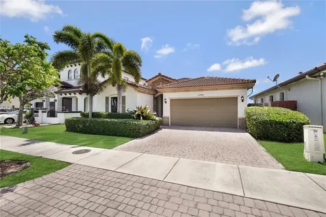 22944 SW 104th Avenue Cutler Bay FL 33190