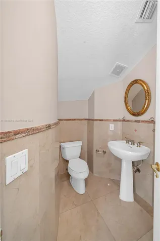 6852 NW 113th Court Doral FL 33178
