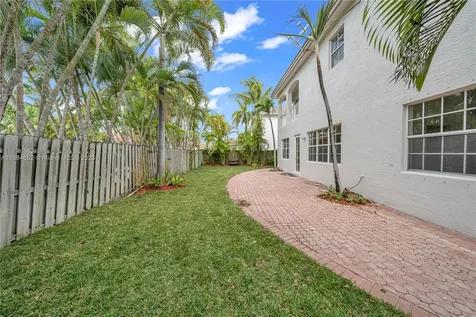 6852 NW 113th Court Doral FL 33178