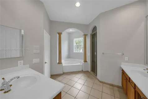 6852 NW 113th Court Doral FL 33178