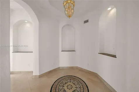 6852 NW 113th Court Doral FL 33178