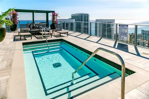 4010 S Ocean Drive Hollywood FL 33019