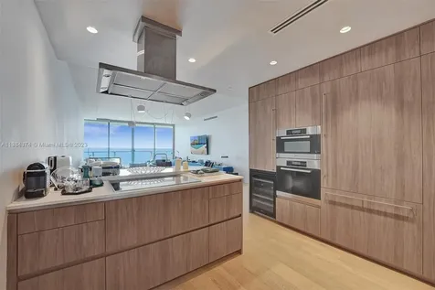 360 Ocean Drive Key Biscayne FL 33149