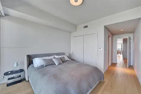 360 Ocean Drive Key Biscayne FL 33149
