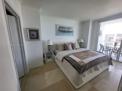 6365 Collins Avenue Miami Beach FL 33141