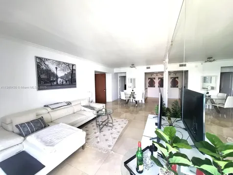 6365 Collins Avenue Miami Beach FL 33141