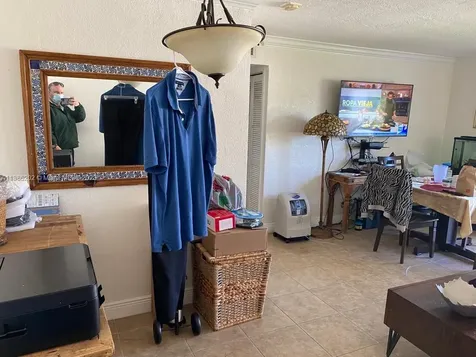 7232 SW 94th Place Miami FL 33173