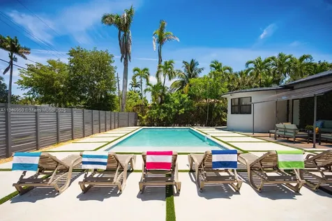 801 Harrison Street Hollywood FL 33019