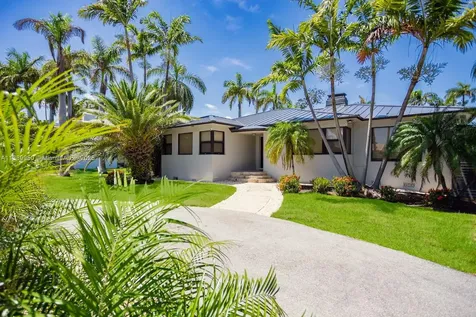 801 Harrison Street Hollywood FL 33019
