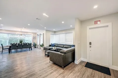 801 Harrison Street Hollywood FL 33019