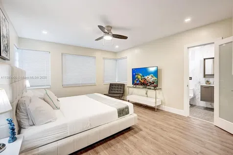 801 Harrison Street Hollywood FL 33019
