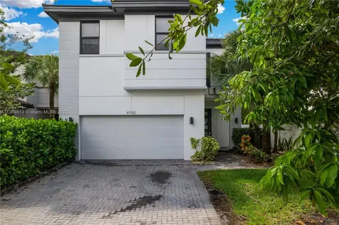 4980 Whispering Way Dania Beach FL 33312