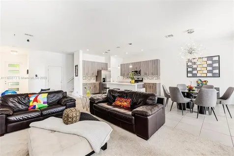 4980 Whispering Way Dania Beach FL 33312