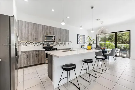 4980 Whispering Way Dania Beach FL 33312