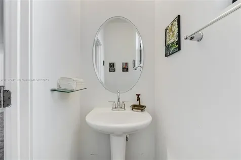 4980 Whispering Way Dania Beach FL 33312