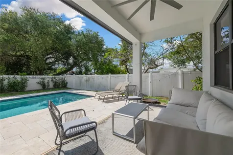 4980 Whispering Way Dania Beach FL 33312