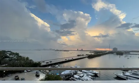 7904 West Drive North Bay Village FL 33141
