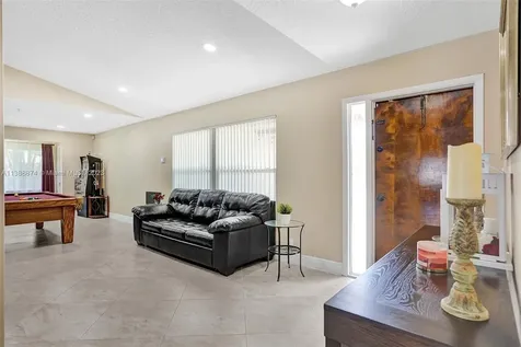 10419 NW 1st Place Coral Springs FL 33071