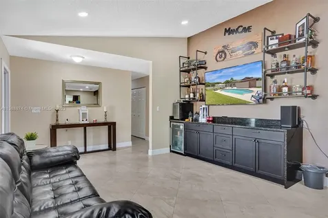 10419 NW 1st Place Coral Springs FL 33071