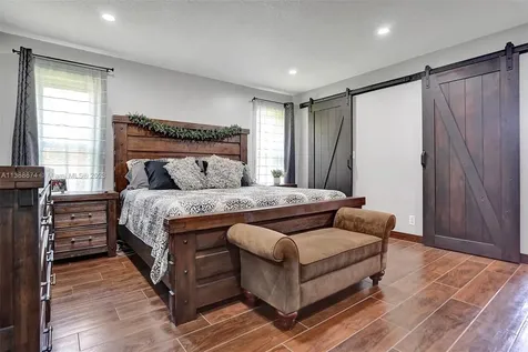 10419 NW 1st Place Coral Springs FL 33071