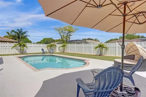 10419 NW 1st Place Coral Springs FL 33071