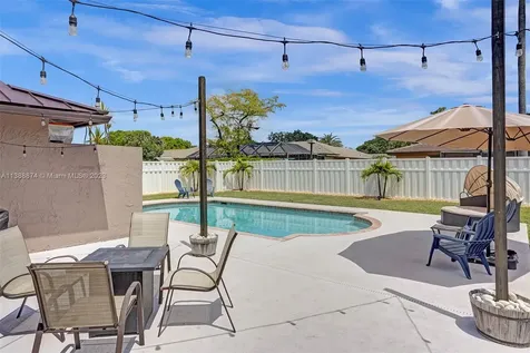 10419 NW 1st Place Coral Springs FL 33071