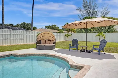 10419 NW 1st Place Coral Springs FL 33071