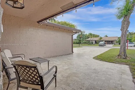 10419 NW 1st Place Coral Springs FL 33071