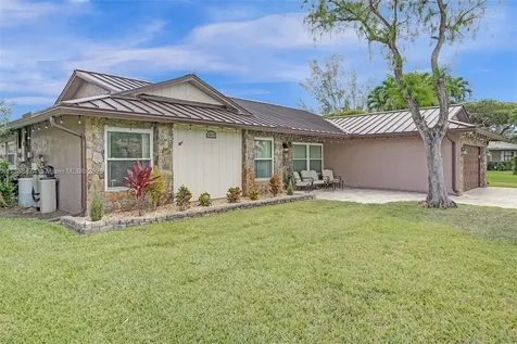 10419 NW 1st Place Coral Springs FL 33071