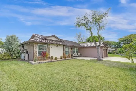10419 NW 1st Place Coral Springs FL 33071