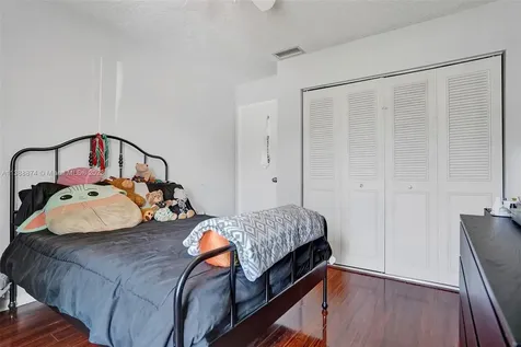 10419 NW 1st Place Coral Springs FL 33071