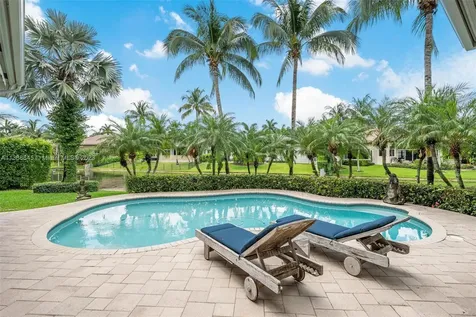 10990 Hawks Vista Street Plantation FL 33324