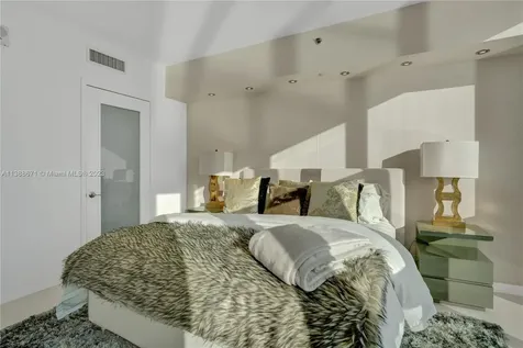 400 Alton Road Miami Beach FL 33139