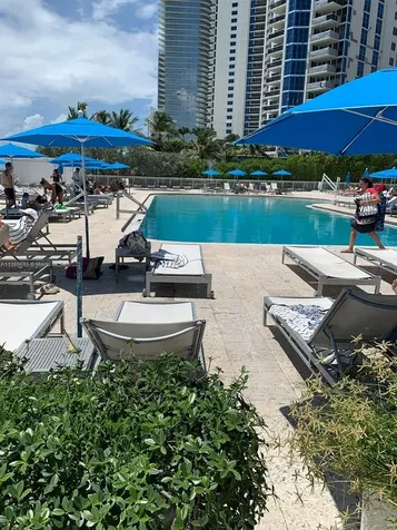 19201 Collins Avenue Sunny Isles Beach FL 33160