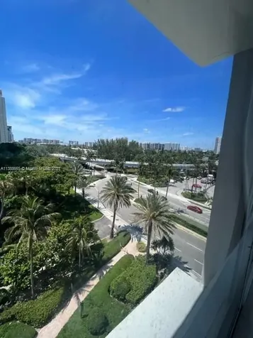 19201 Collins Avenue Sunny Isles Beach FL 33160