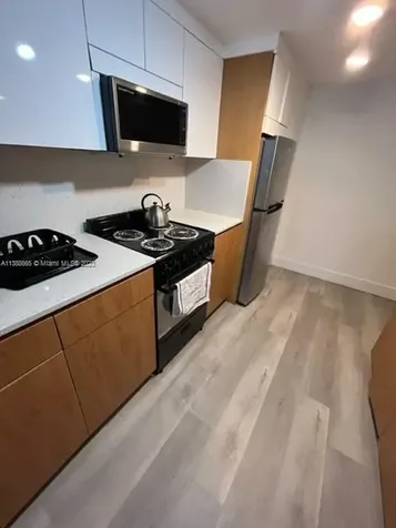 19201 Collins Avenue Sunny Isles Beach FL 33160