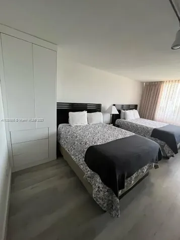 19201 Collins Avenue Sunny Isles Beach FL 33160
