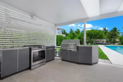 801 NE 76th Street Miami FL 33138
