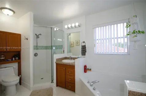 1385 NW 192nd Terrace Pembroke Pines FL 33029