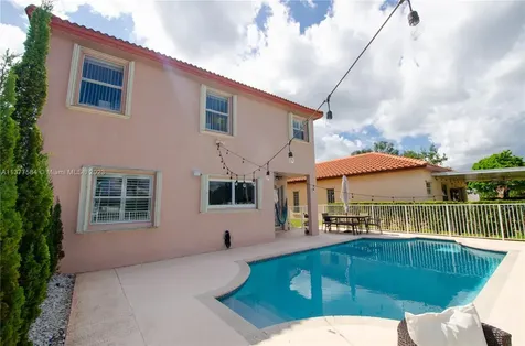 1385 NW 192nd Terrace Pembroke Pines FL 33029