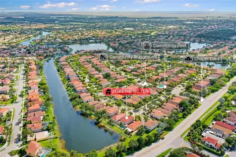 1385 NW 192nd Terrace Pembroke Pines FL 33029