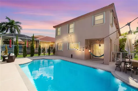 1385 NW 192nd Terrace Pembroke Pines FL 33029
