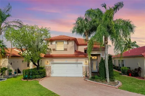 1385 NW 192nd Terrace Pembroke Pines FL 33029