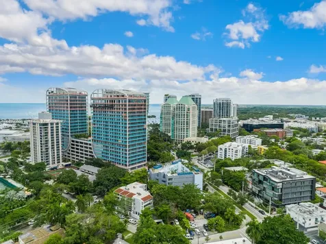 3156 SW 27th Avenue Miami FL 33133